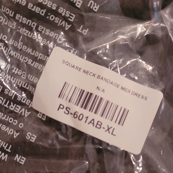 Zenana Outfitters Mint Green Square-Neck Midi Dress - Picture 7 of 7